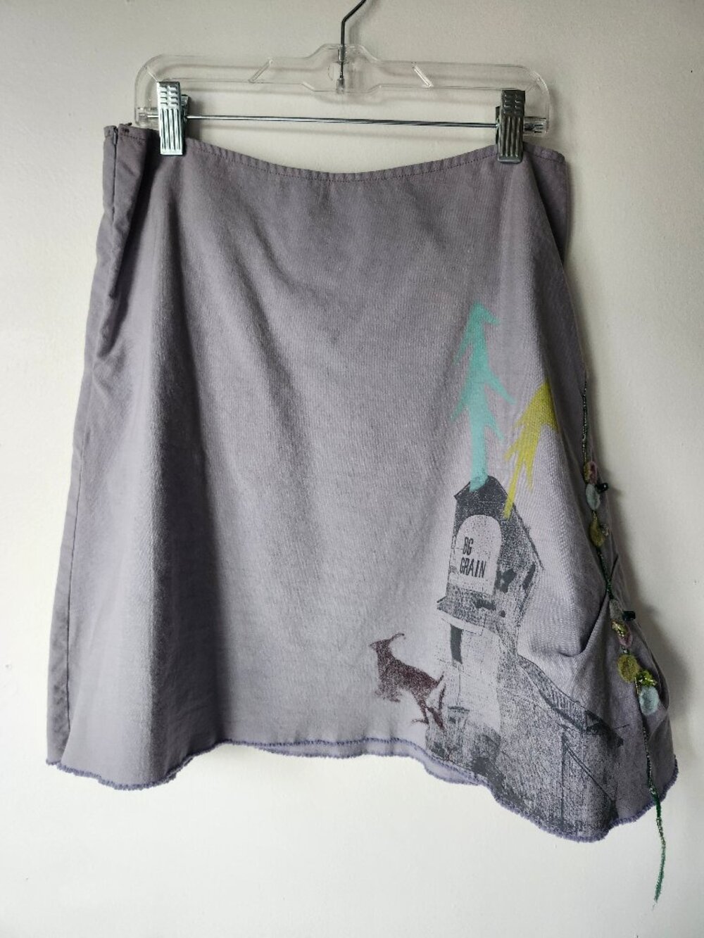 MORENA Custom Grey natural Skirt w/ Felted Details + Screen Print